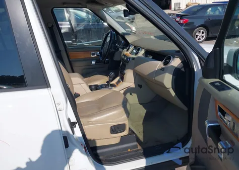 2011 Land Rover Lr4 из США, поврежденный, VIN SALAK2D4XBA568687